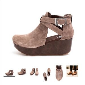 BRAND NEW discontinued YellowBox Platform Clogs size 9.5